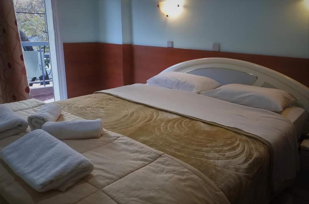 Hotel Elena Édessa Extérieur photo